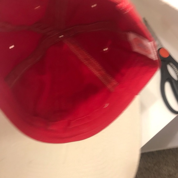 Official University Cincinnati Baseball Hat Cap Strapback Bearcats Nice!! - Picture 5 of 8